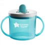 Чашка Tommee Tippee First с ручками 190 мл 4 мес Голубая (TT0049-ALBASTRU)